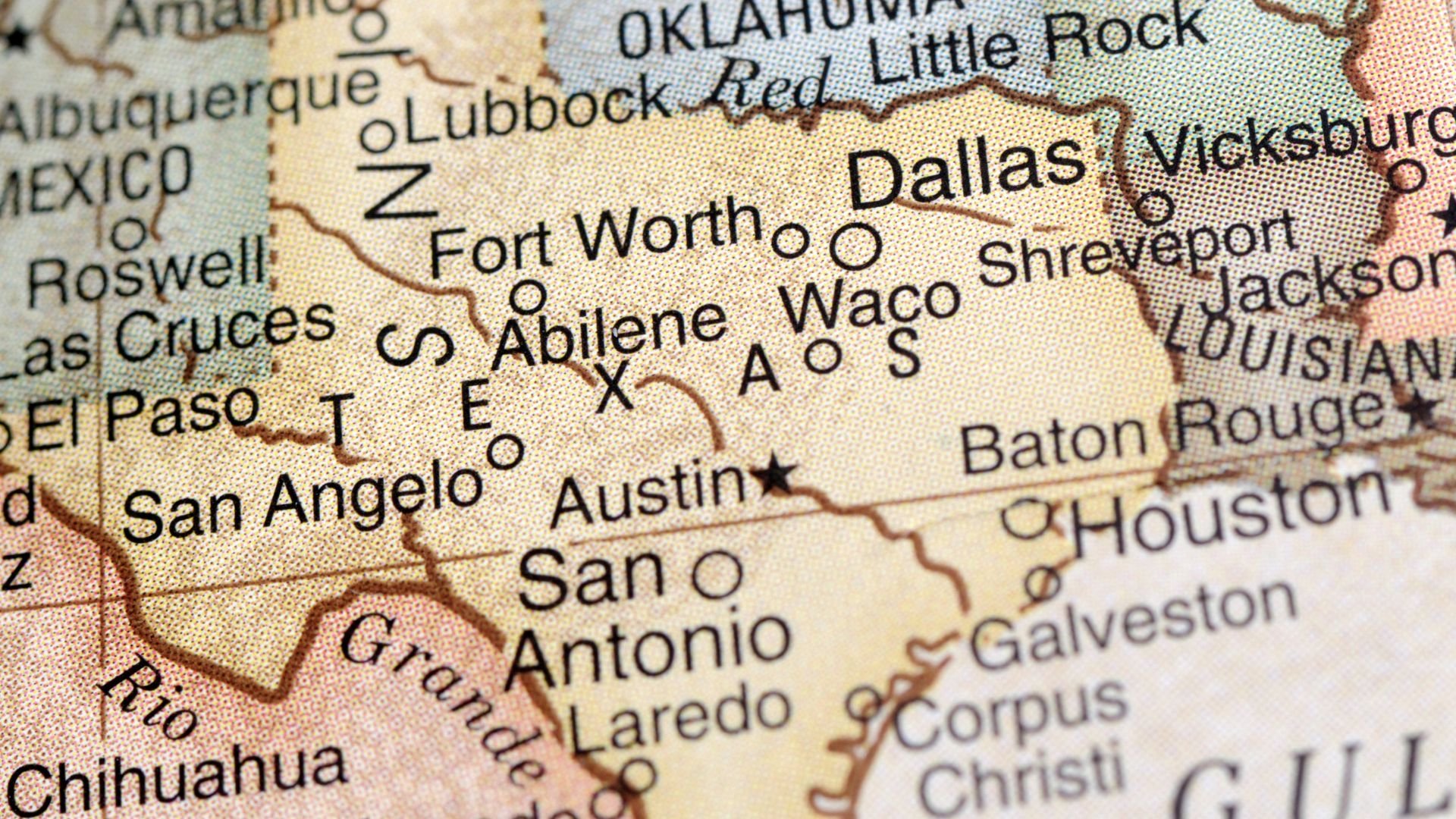 Vintage map focusing on Texas and surrounding states with cities labeled